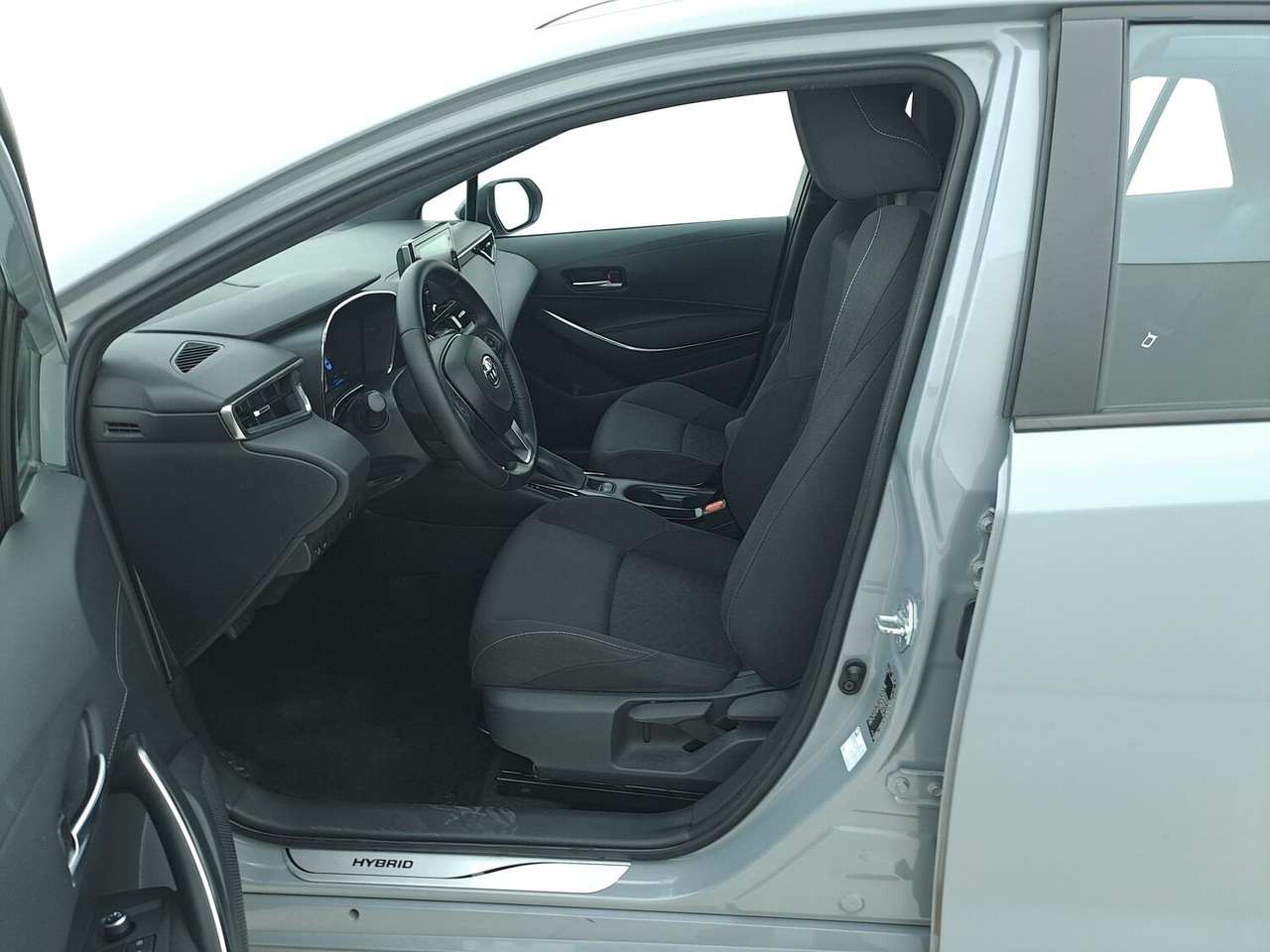 Toyota Corolla Touring Sports — photo 9
