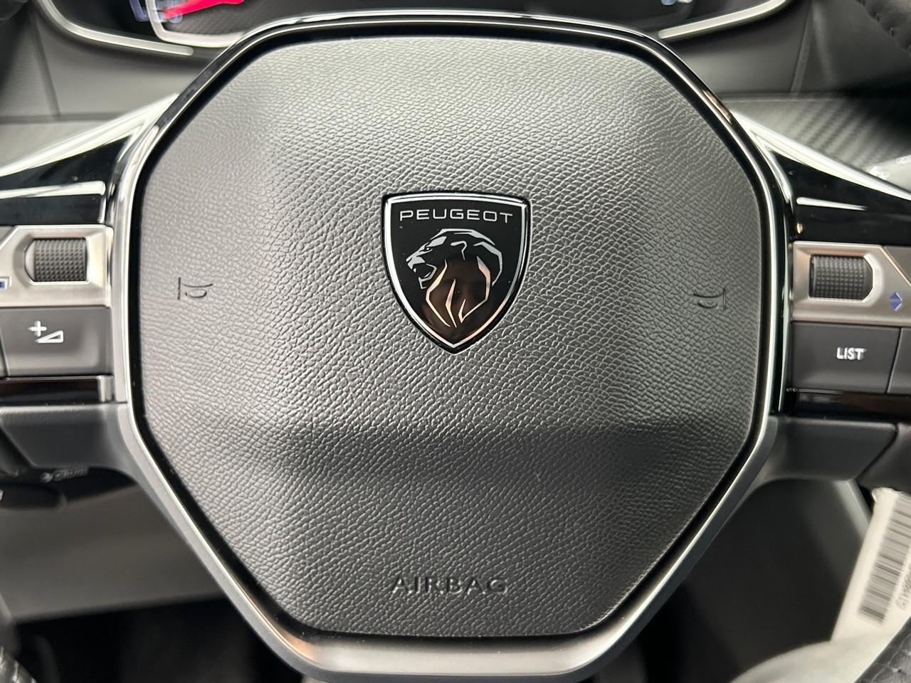 Peugeot 208 100 s&s bvm6 business — photo 25