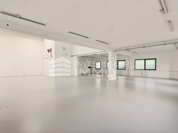 Bureaux 518 m²