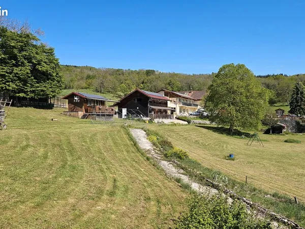 Immeuble 850 m²
