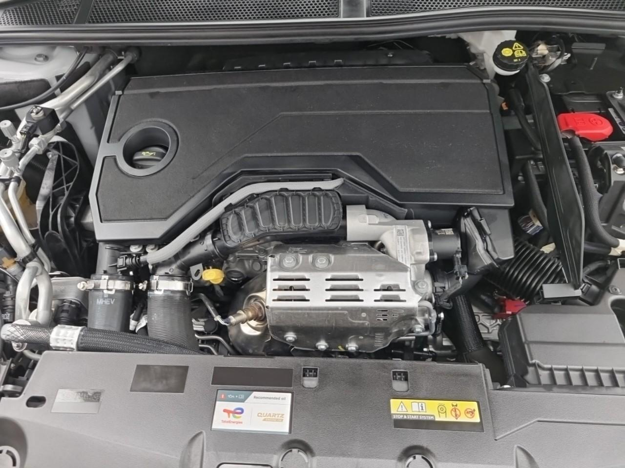 Peugeot 308 hybrid 136 e-dcs6 active pack — photo 15