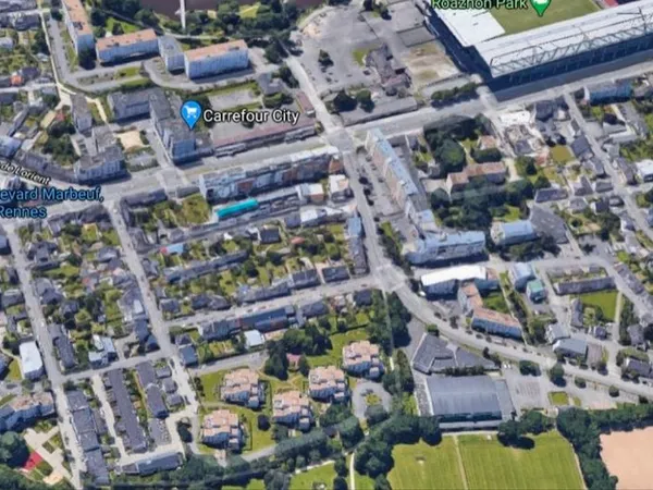 Stationnement Location Rennes   80€