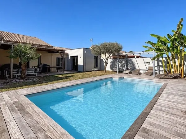 Maison 6 pièces 180 m²