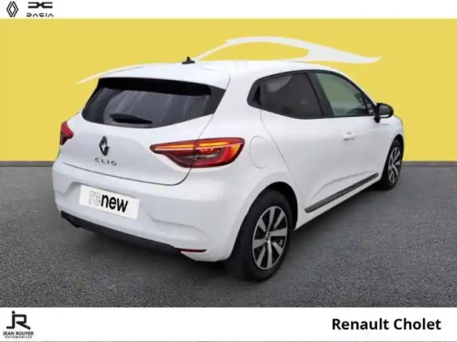 Renault Clio 1.5 blue dci 100ch evolution — photo 12