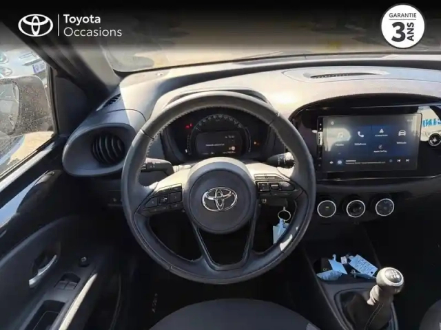 Toyota Aygo X 1.0 vvt-i 72ch dynamic — photo 9