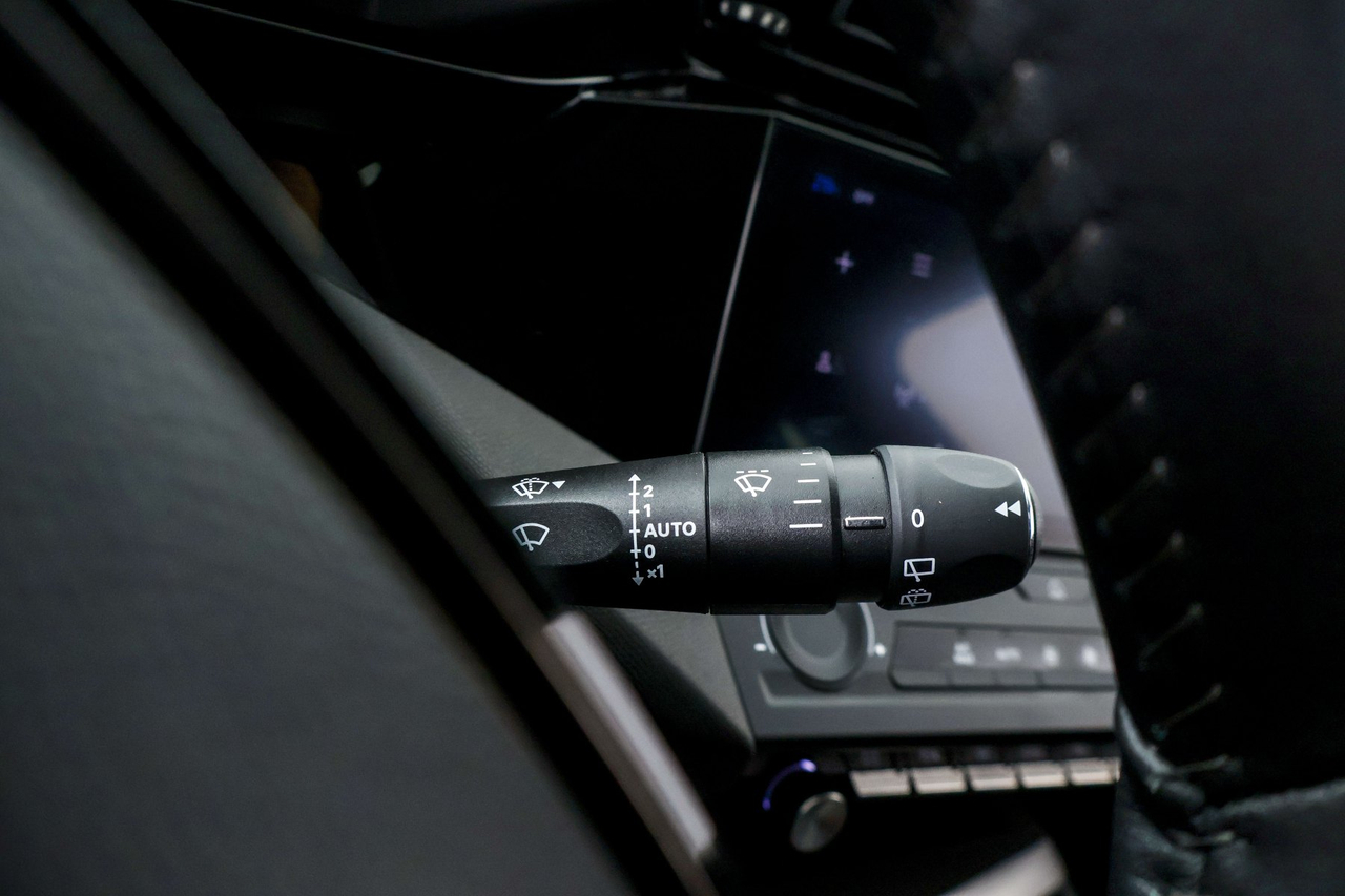 Peugeot 308 SW — photo 19