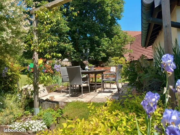 Maison lumineuse et agréable à vivre