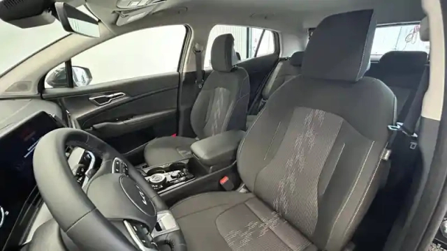 Kia Sportage 1.6 t-gdi 245ch isg hybride rechargeable bva6 4x4 — photo 21