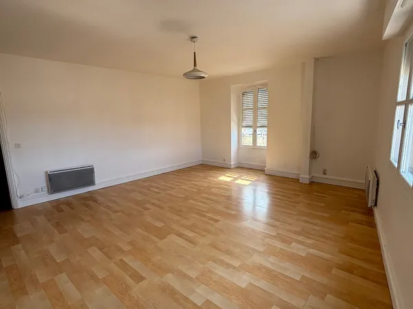 Appartement 3 pièces 82 m²