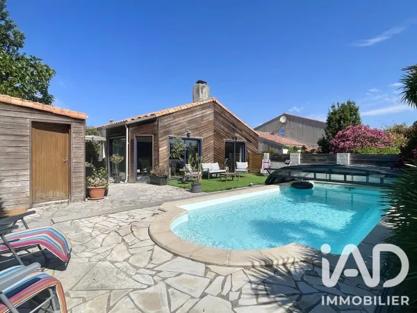 Maison 9 pièces 179 m²