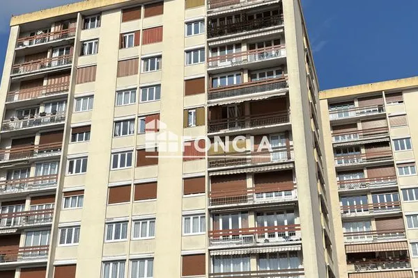 Appartement 4 pièces 104 m²