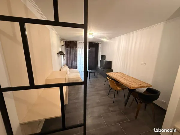 T2 de 52m2, niché au coeur de la paisible avenue Henri Matisse à Nice