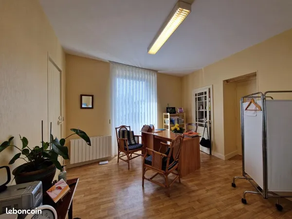 Local 37 m² La Rochefoucauld-en-Angoumois
