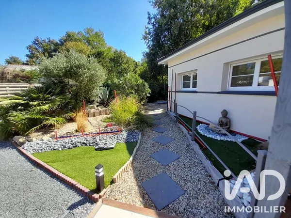 Maison 7 pièces 243 m²