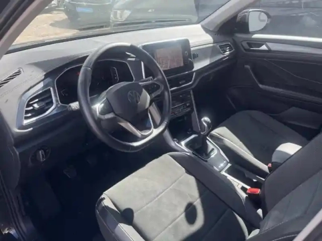 Volkswagen T-Roc 1.5 tsi evo 150ch style — photo 7