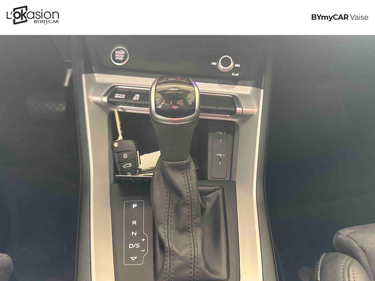 Audi Q3 35 TDI 150 ch S tronic 7 — photo 20