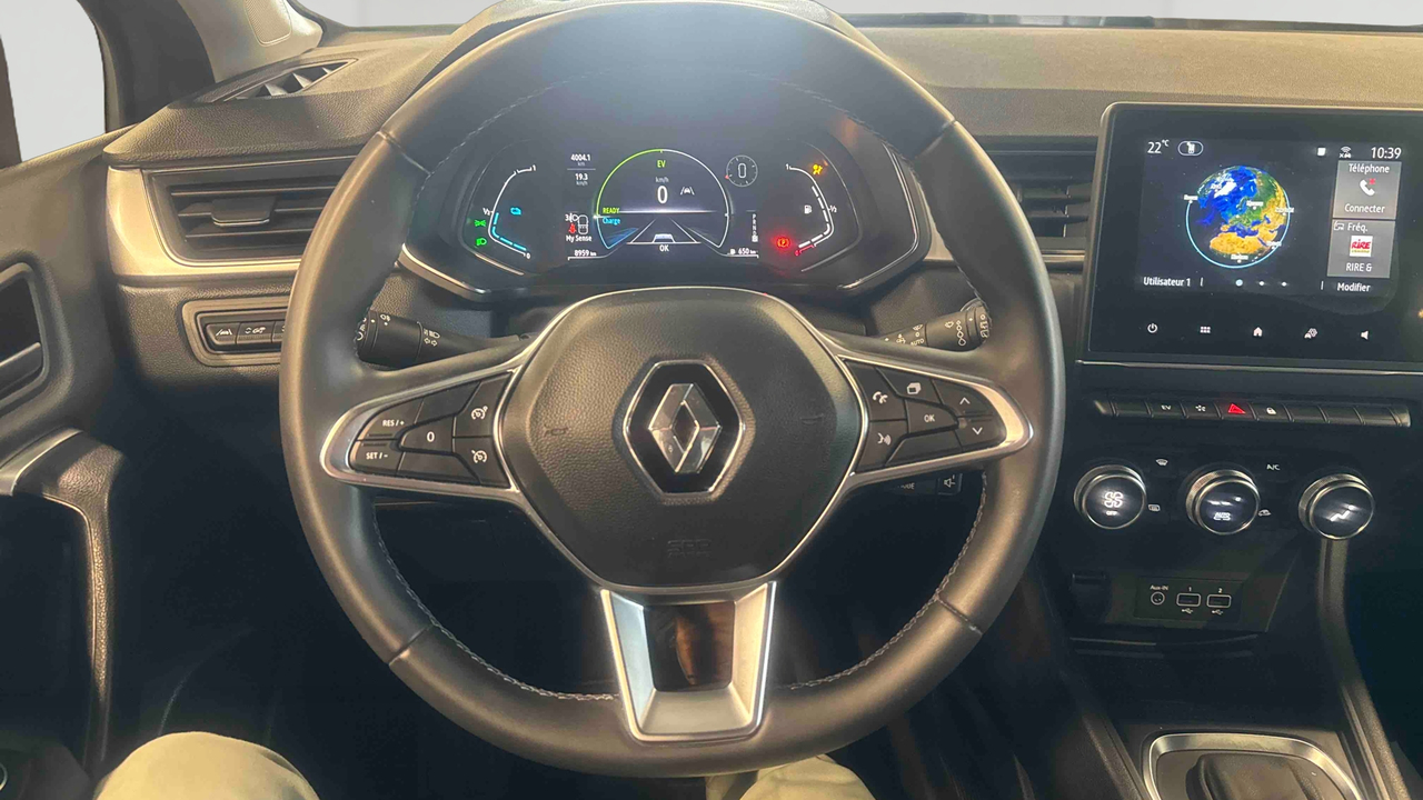 Renault Captur E-Tech 145 - 21 — photo 10