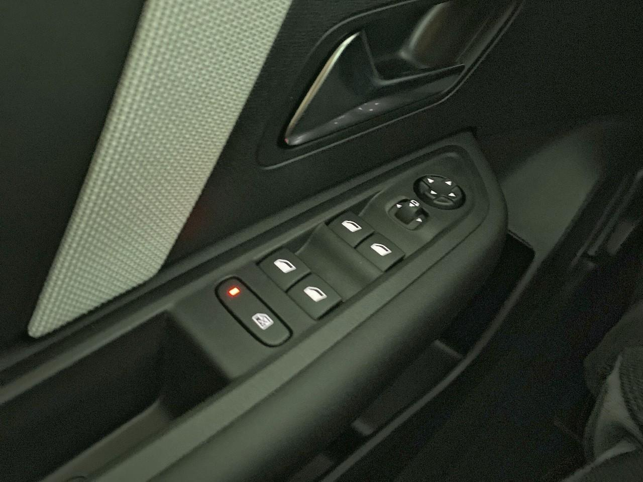 Citroën C4 hybride 145 ch e-dcs6 max — photo 20