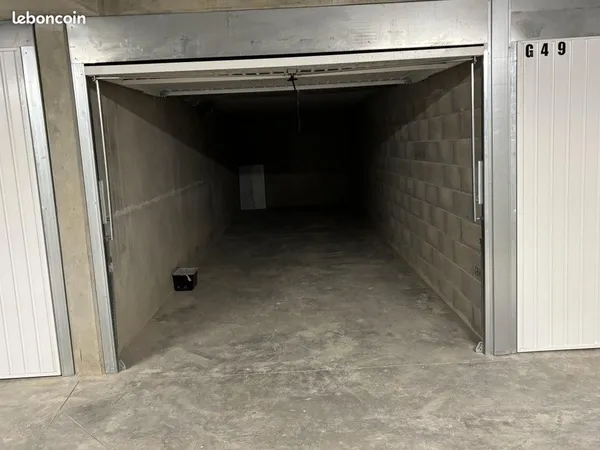 Location garage ferme