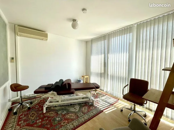 Bureaux 30 m² GRASSE