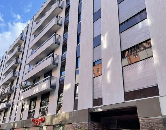 Stationnement Location Paris   125€