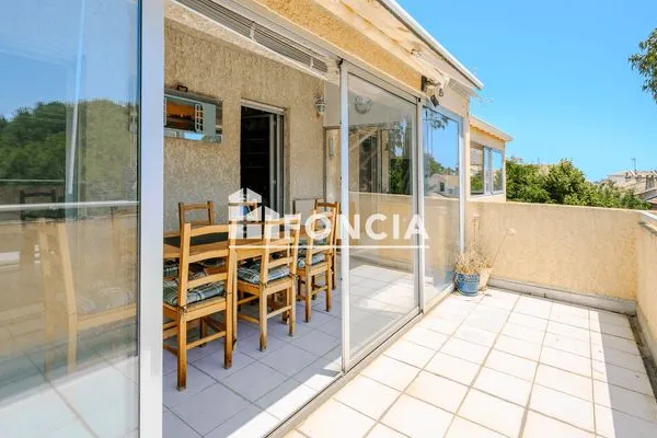 Studio 1 pièce 20 m²