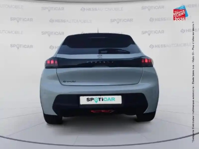 Peugeot 208 e- 136ch style — photo 7