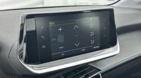 Peugeot 208 e-208 136ch Active Pack — photo 13
