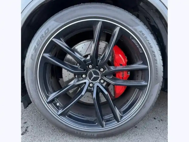 Mercedes Glc mercedes-amg  63 s 4matic+ — photo 9