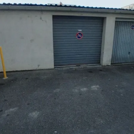 GARAGE à louer
