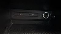 Volkswagen Tiguan 2.0 TDI 150ch Life Plus DSG7 — photo 30