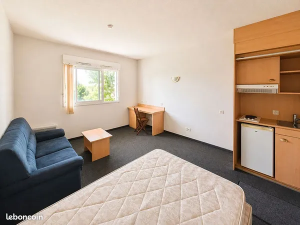 Studio 1 pièce 27 m²