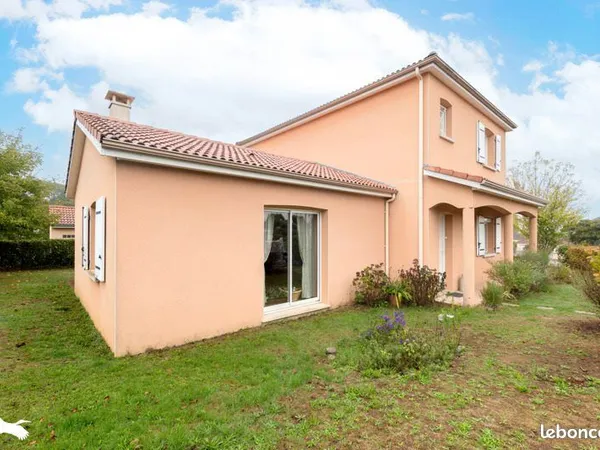 Pavillon 6 pièces 127 m²
