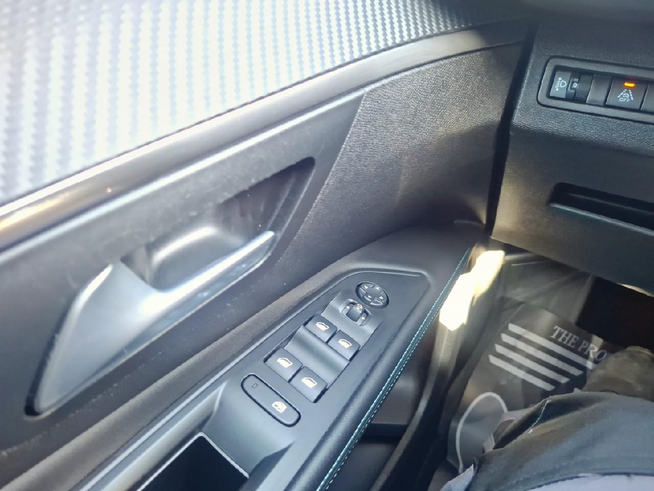 Peugeot 5008 1.5 bluehdi 130ch s&s allure eat8 — photo 16