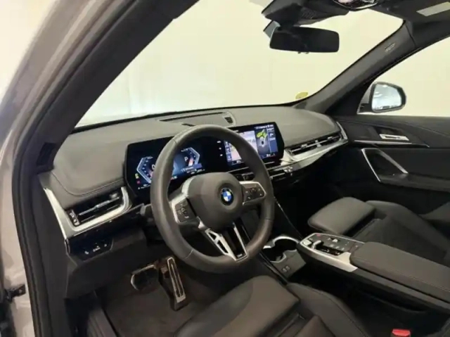 Bmw X1 sdrive18d 150ch m sport — photo 6