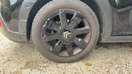 Citroen C3 1.2 PureTech 110 - Shine – 2018 – 88636 km – Essence – Boîte Manuelle — photo 9