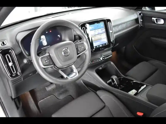Volvo C40 recharge 231ch plus — photo 12