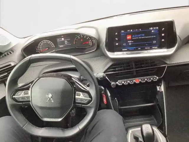 Peugeot 208 puretech 75 s&amp;s bvm5 — photo 8