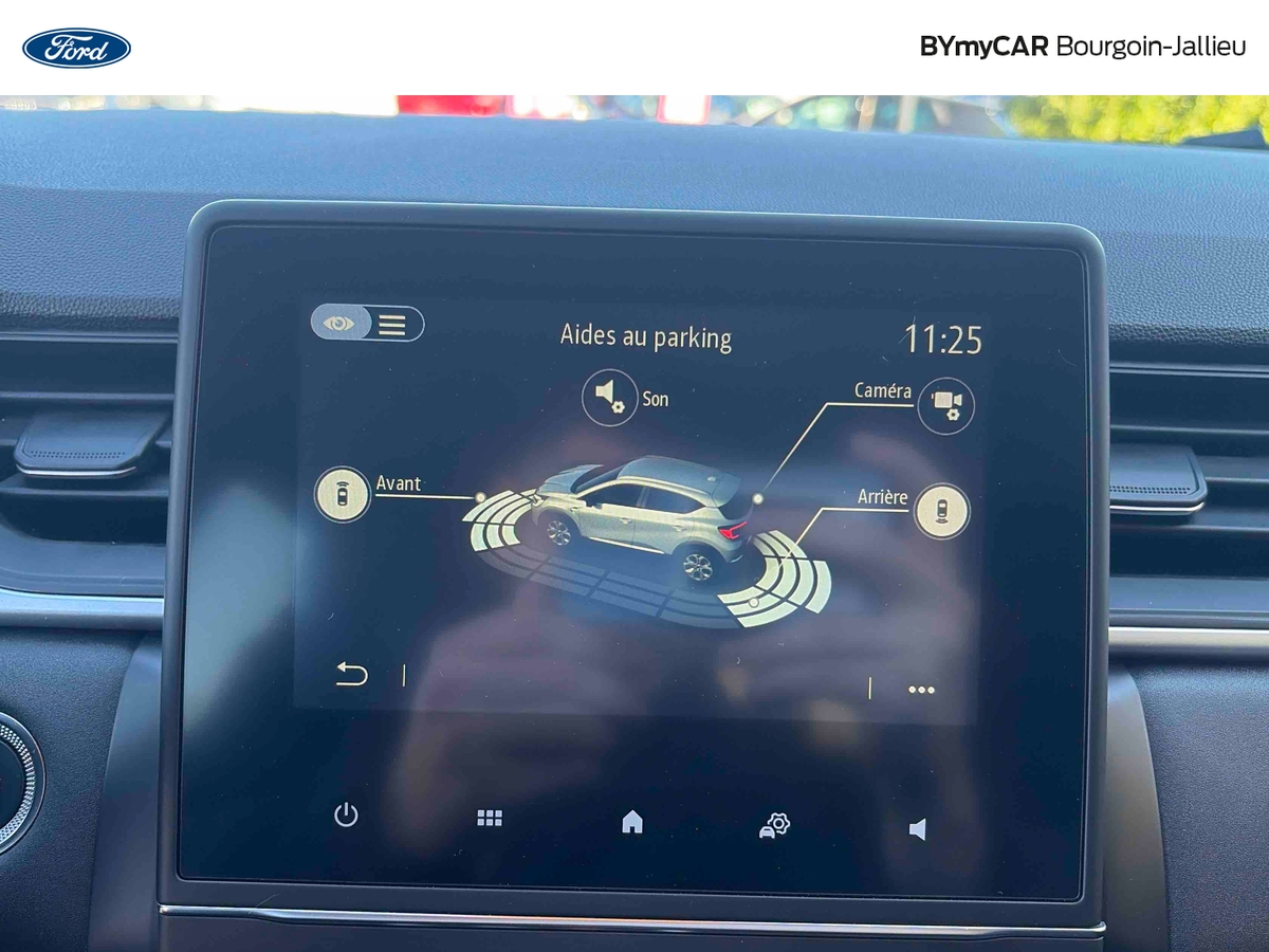 Renault Captur TCe 90 — photo 27