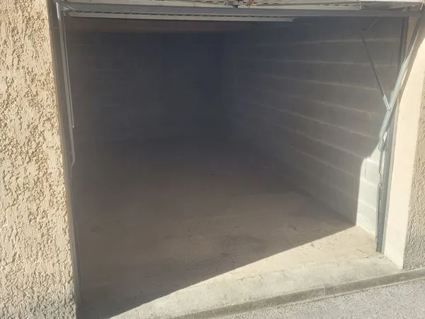 Garage box