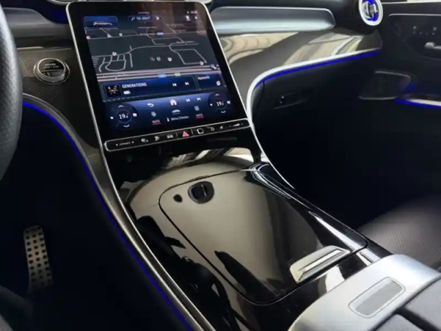 Mercedes Glc 400 e  hybrid eq 4matic am — photo 6