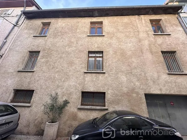 Immeuble 200 m²