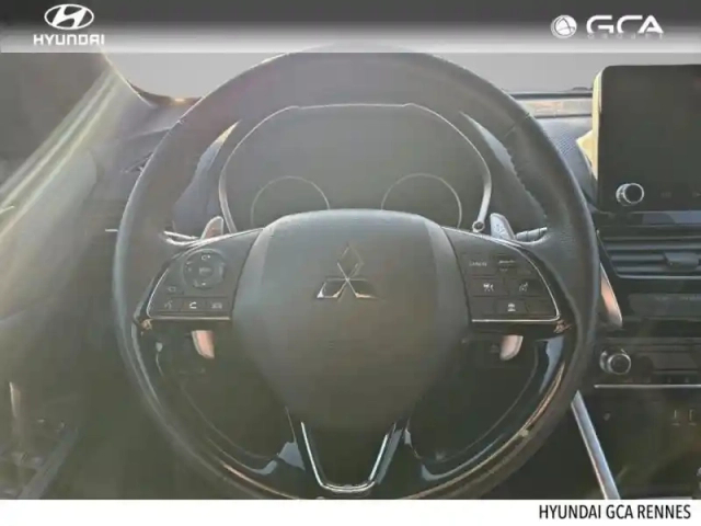 Mitsubishi Eclipse cross 2.4 mivec phev 188ch intense edition 4wd — photo 6