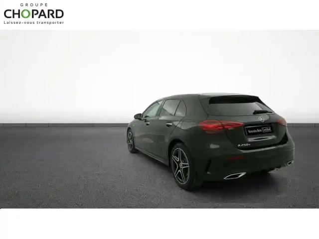Mercedes Classe A 250 e hybrid eq 8g-dct — photo 70