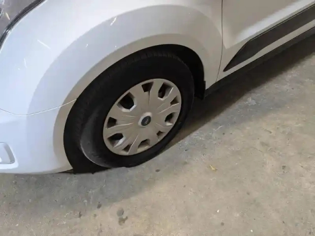 Ford Transit Connect l2 1.0e 100ch e85 trend business nav — photo 4