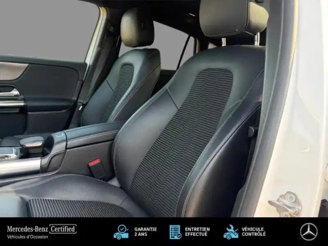 Mercedes Gla 200 d progressive line — photo 19