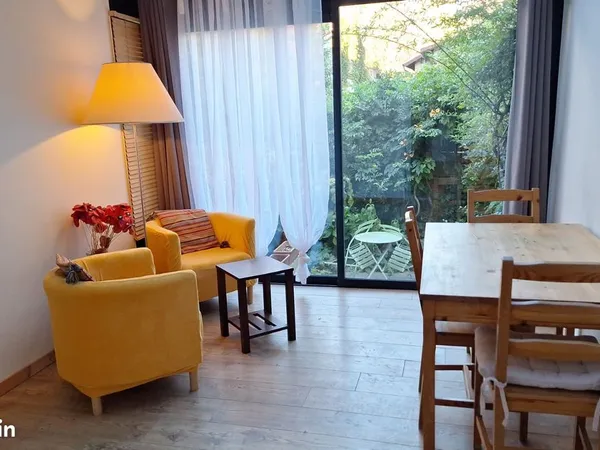Appartement. 1 pièce. 36 m2. Meublé. RDC