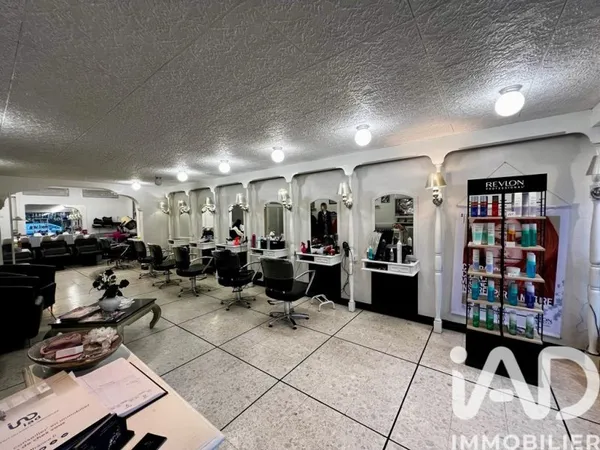 Fonds de commerce 75 m²