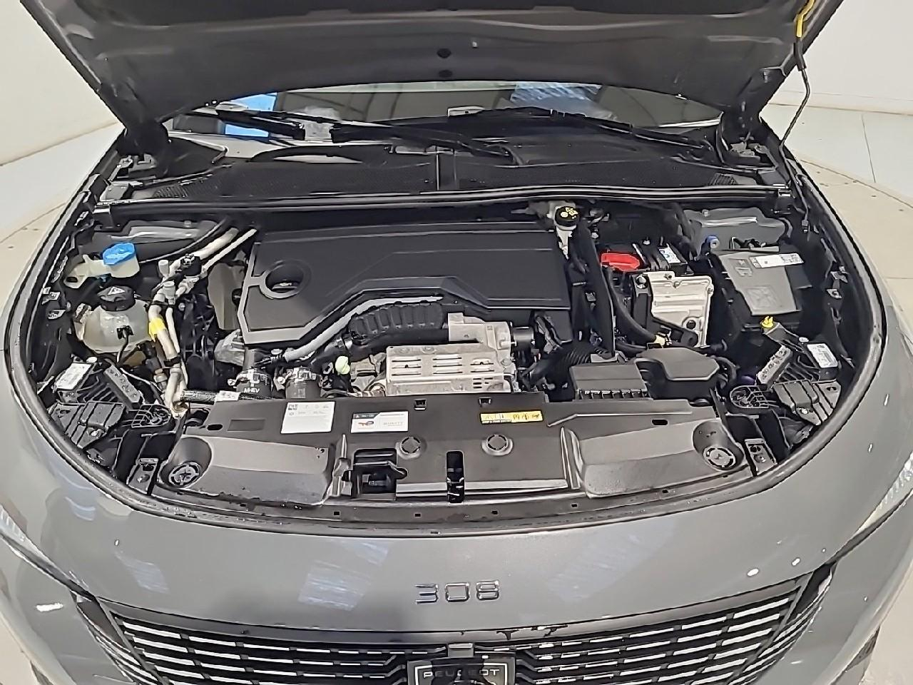 Peugeot 308 sw hybrid 145 e-dcs6 allure — photo 15