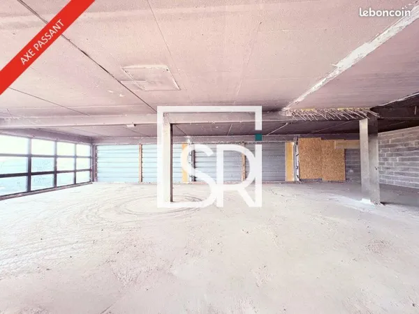 LOCAL COMMERCIAL 858 m² LEMPDES